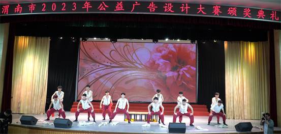 f84564c5ffdab86d32bd8ea3f14ec4a